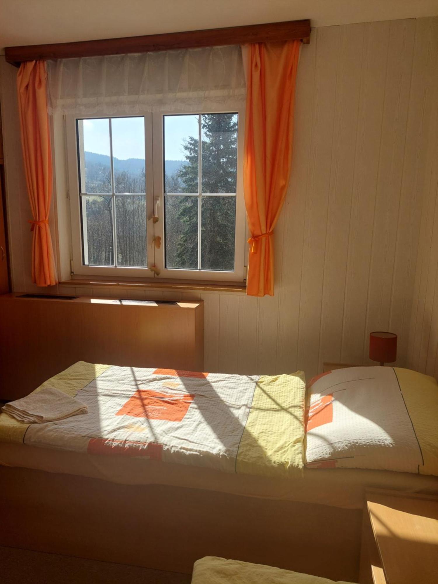 Hotel Monte Lope Bystrice pod Lopenikem Exterior foto